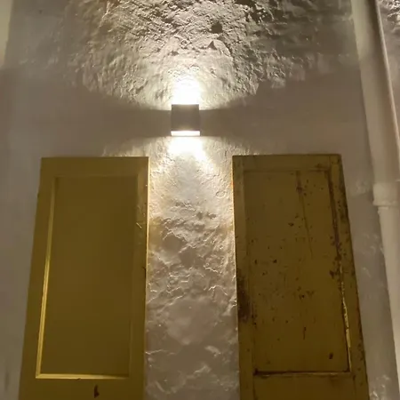 Casita Roja Accommodatie bij particulieren Ciutadella (Menorca)