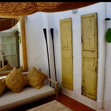 Casita Roja Homestay